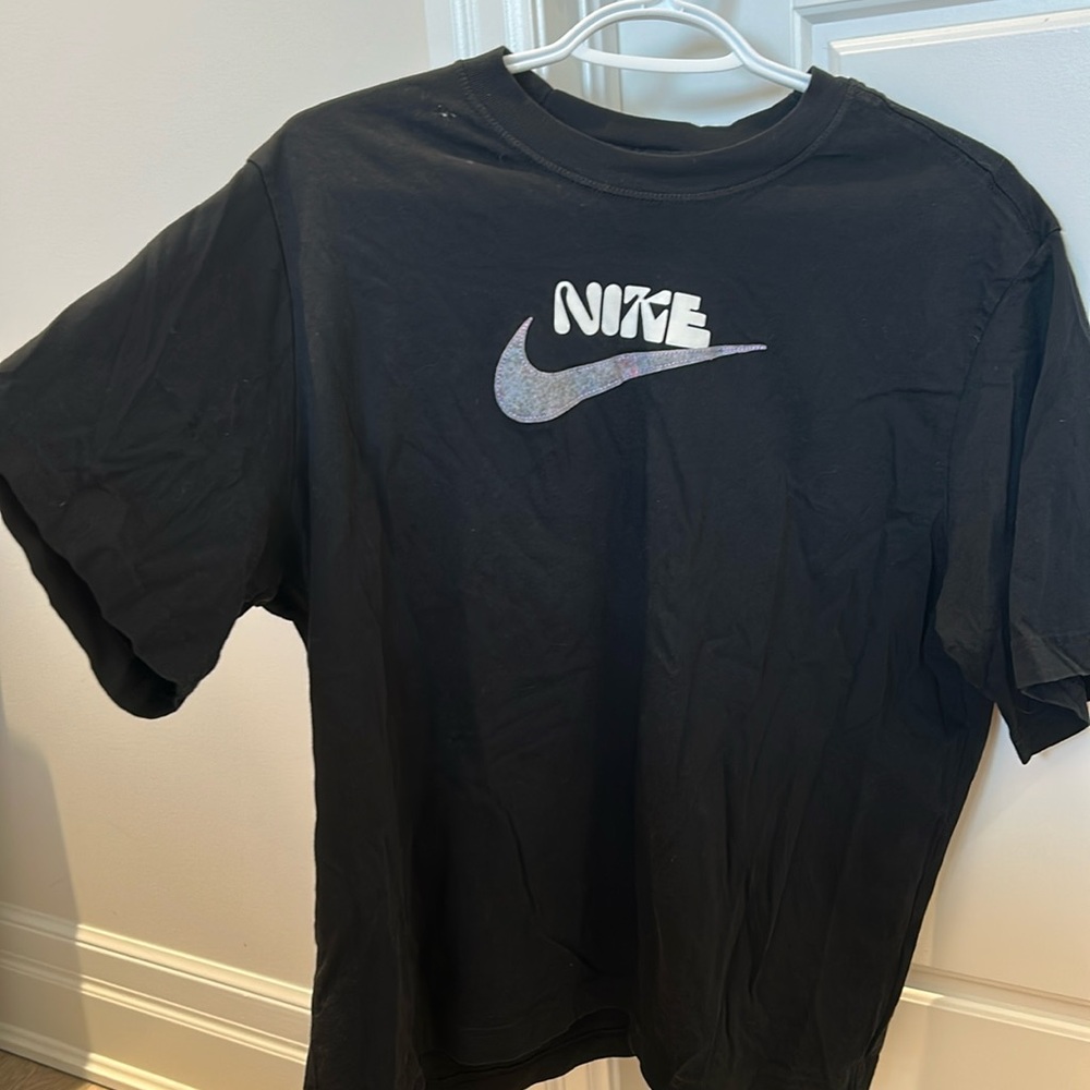 Nike women’s tee